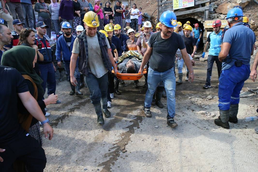 İğneyle kuyu kazıldı, madende göçük altında kalan işçiler kurtarıldı 1